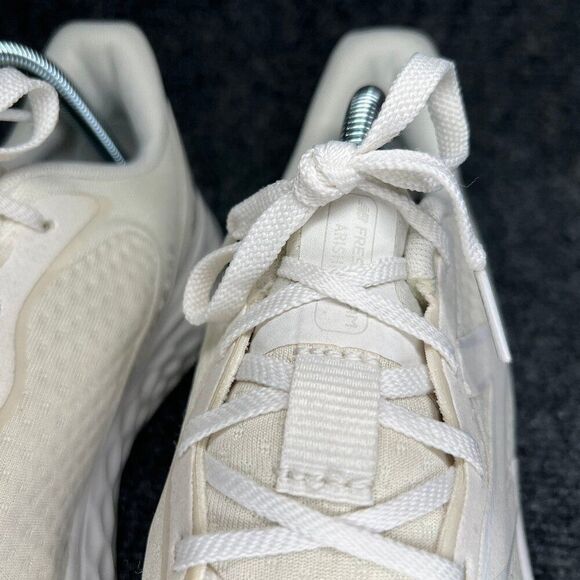 New Balance Fresh Foam Arishi v4 Running Shoes Women's Size 10.5 Cream‎ Athletic - Picture 4 of 12